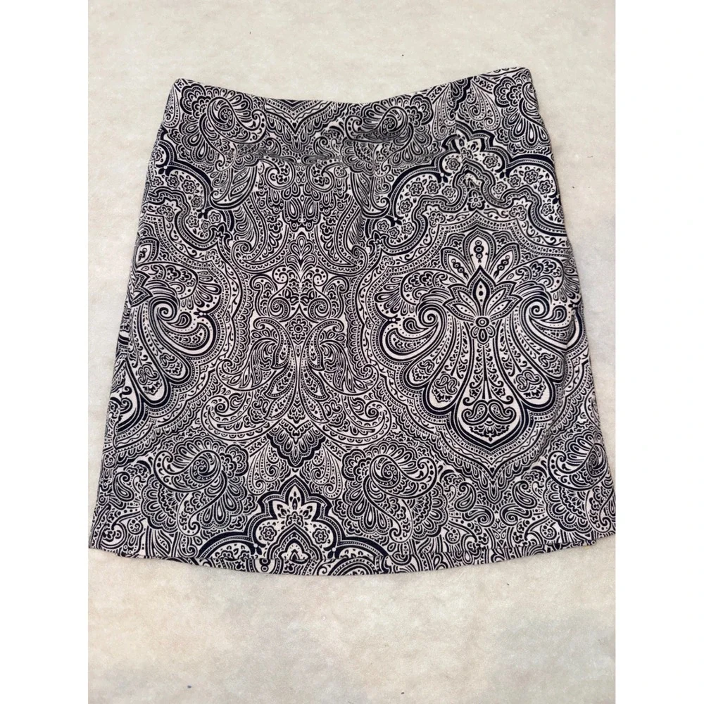 Tommy Hilfiger‎ Skirt Size 0 Paisley Print Mini navy White Stretch Career